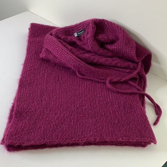 Tanami Fuchsia Pink Sweater OS - Picture 9 of 10